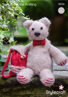 9234 Stylecraft Toy Bear & Knapsack in Alpaca & Eskimo Double Knitting Pattern